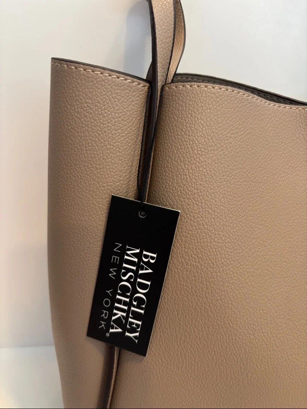 NEW! Badgley Mischka Taupe Tan Pebbled Vegan Faux Leather Tote with Top Handle - Picture 3 of 10